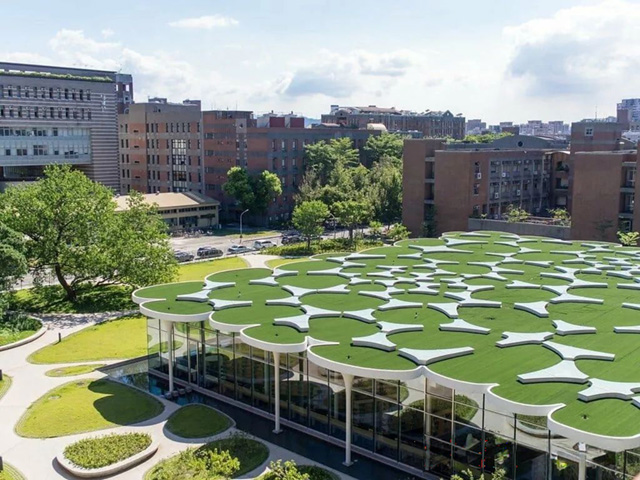 Green Roof Modules: Smarter Energy Saving for Sustainable Architecture